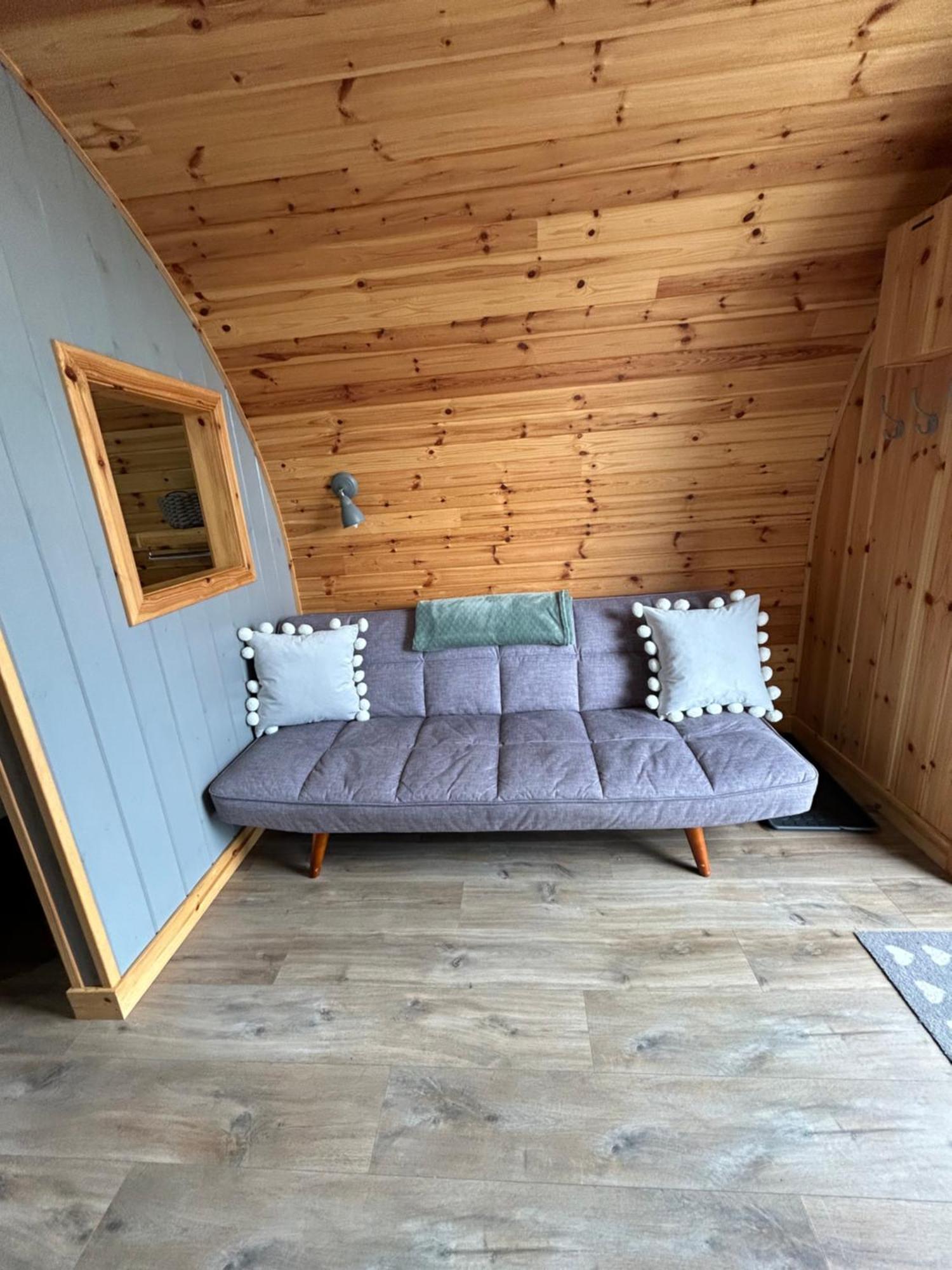 Allt Yelkie Pod Coig, Earlish Bagian luar foto