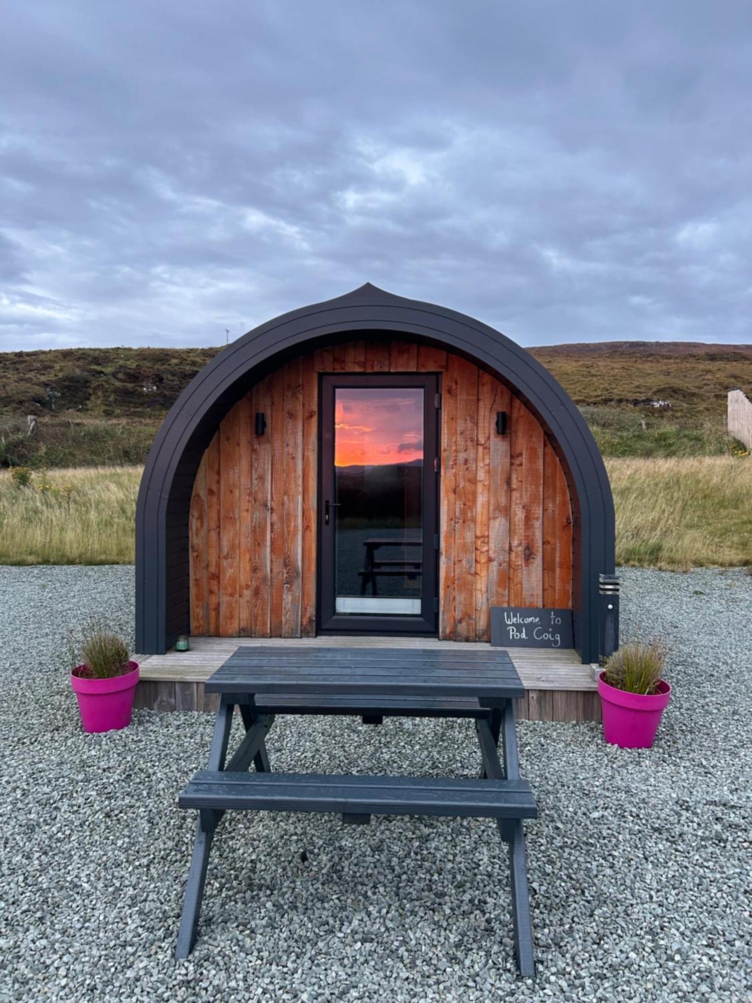 Allt Yelkie Pod Coig, Earlish Bagian luar foto
